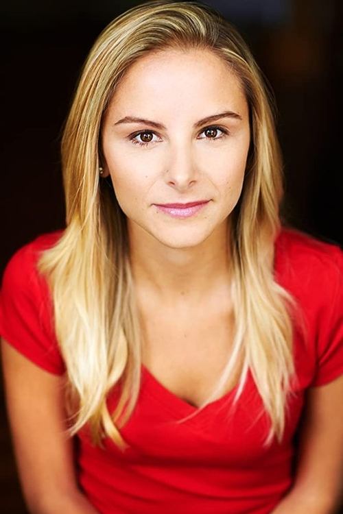 Caley Hayes as Kelly Morris