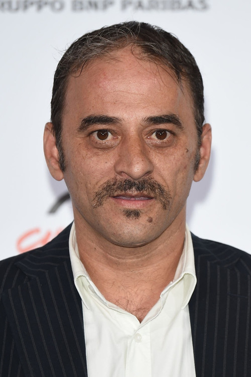 Salvatore Striano as Scissionista