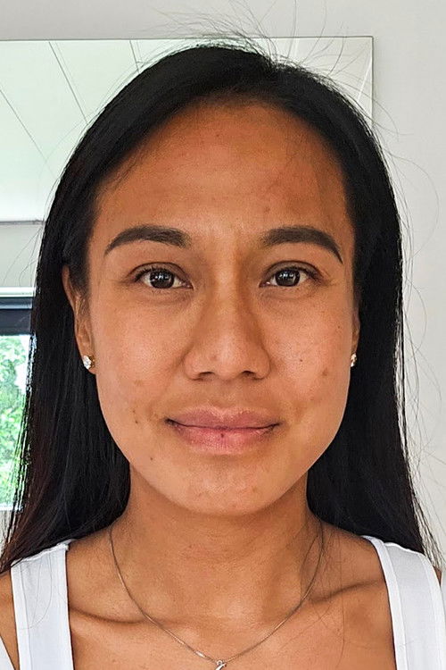 Nina Sasithorn Björnsdóttir as 