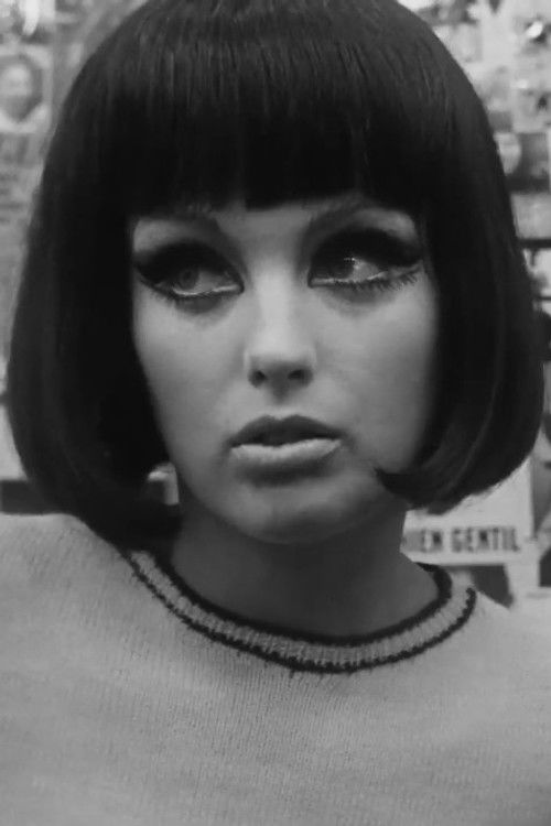 Dorothy McGowan as Polly Maggoo