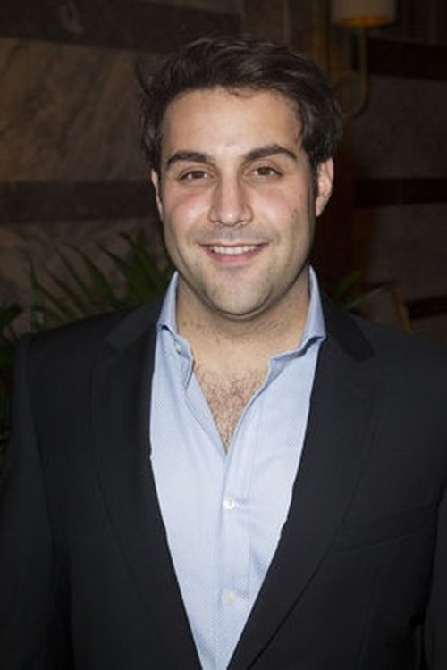 Adrian Der Gregorian as Montfleury