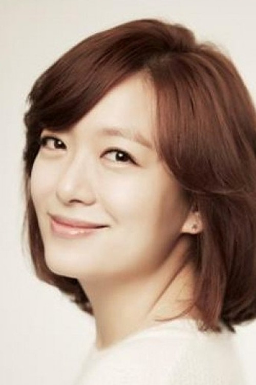 Jung Soo-Young as Lee Ji-Young