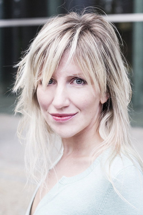 Debora Štolbová as 