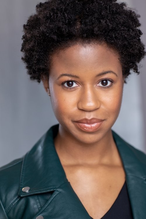 Mallorie Clark as Alicia