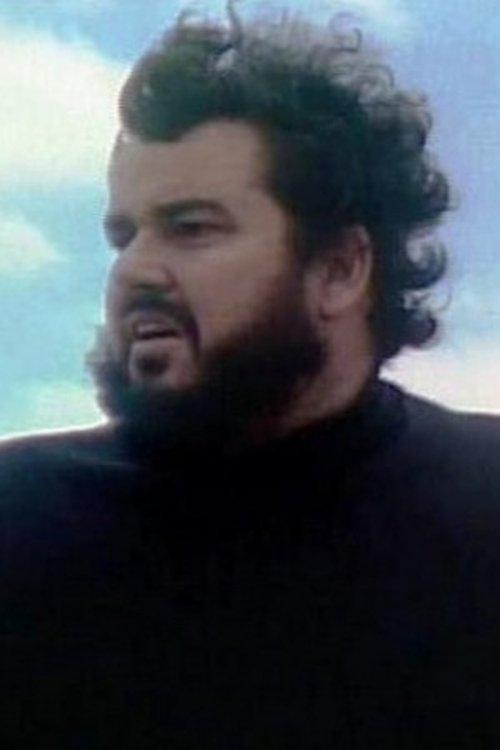 Angelo Antonio as Agente 66