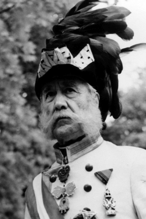 Bolesław Mierzejewski as Theatre Manager