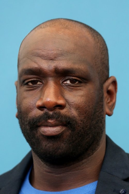 Steve Tientcheu as Adjudant Ruiz