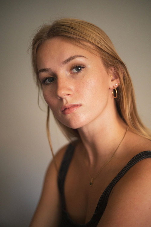 Samantha Cevasco as Tori