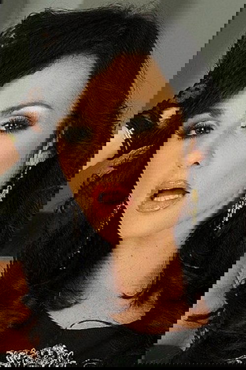 Lexi Ward as Nurse Alex Price