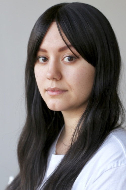 Frida Bagri as Nudist