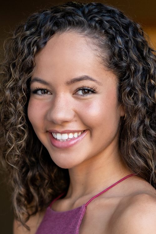 Lexie Stevenson as Kate