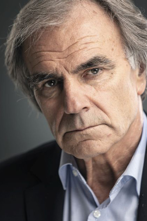 Janez Vlaj as Profesor