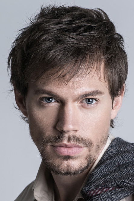 Dean Newcombe as American Soldier