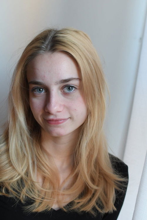 Jeanne Morin as Steph