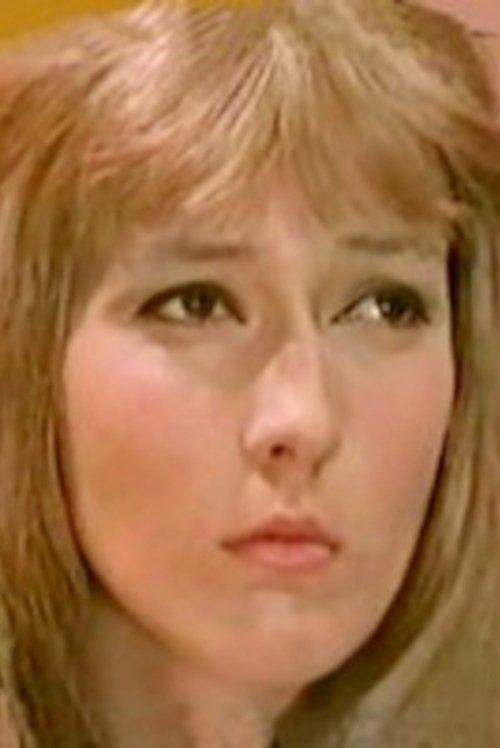 Mindy Wilson as Josie