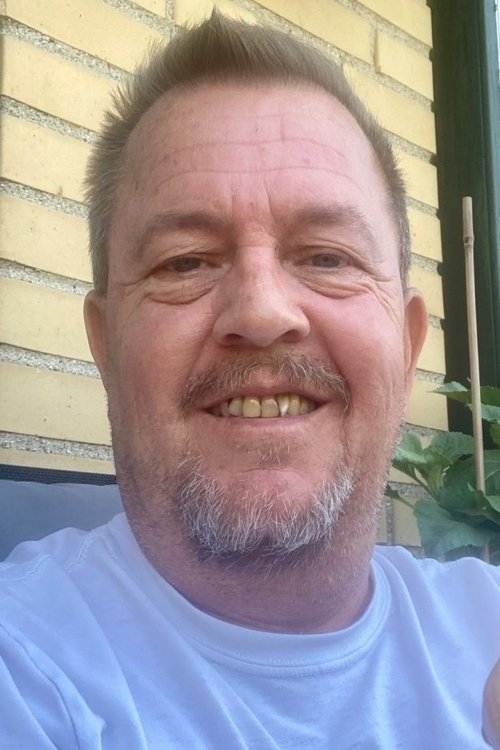 Bob Anders as Noller