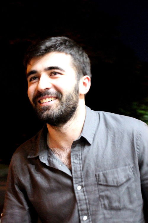 Chermen Kachmazov as Ведущий