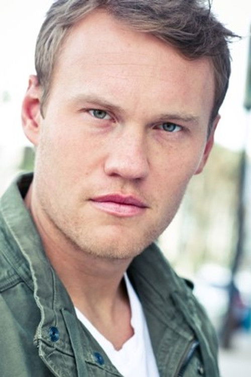 Alvin Cowan as Captain Bugle