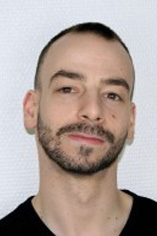 Mickaël Petiot as Yuri