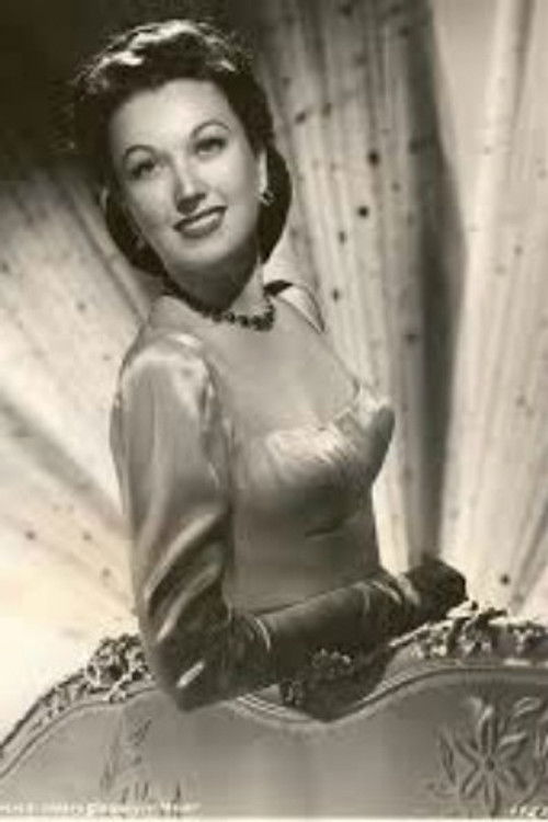 Roma Aldrich as Mavis