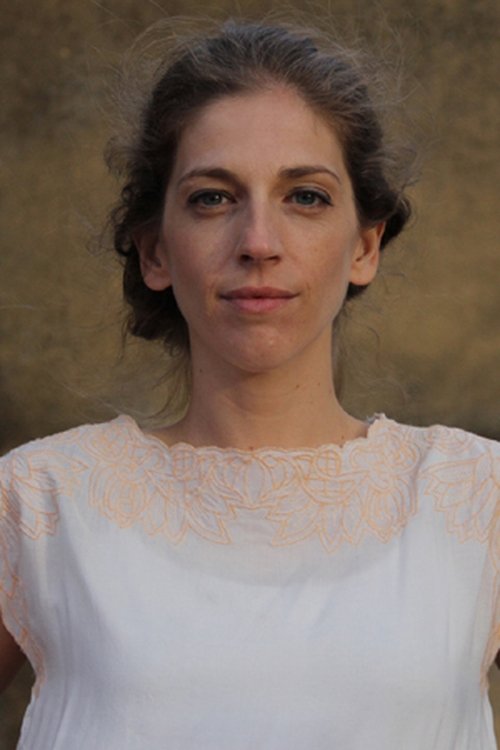 Lisa Caligaris as Alejandra