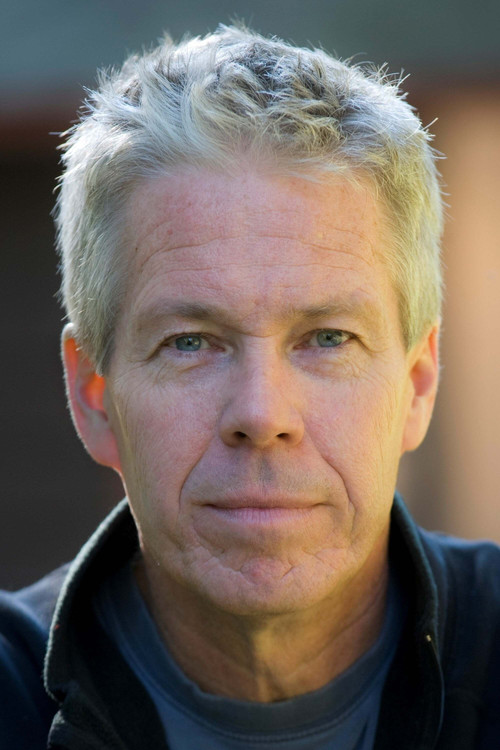 Robert E. Walsh as Walter Rafferty