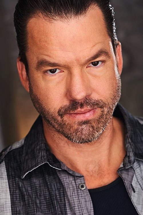 Leif Gantvoort as Spider