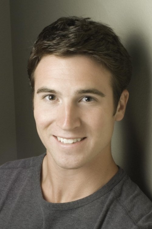 Bryan Casserly as Logan