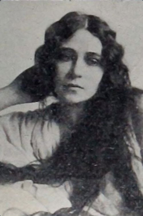 Elsie Jane Wilson as Mamie