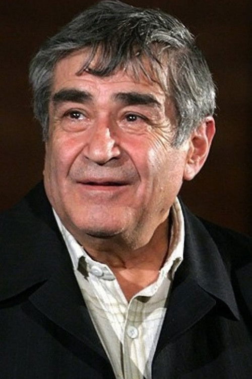 Hamid Samandarian as Himself