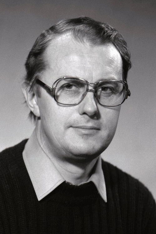 Jaak Elling as Film Group Boom Operator (uncredited)