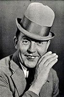 Carl Napp as Herr Knipperling