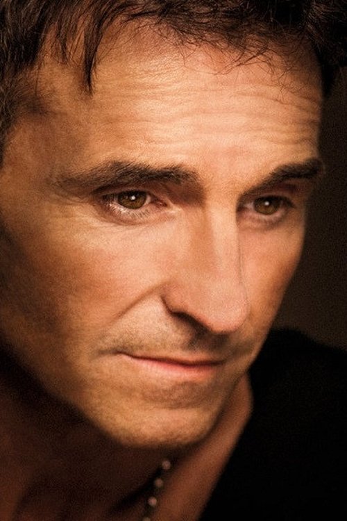 Mark McLachlan as Brady Turner