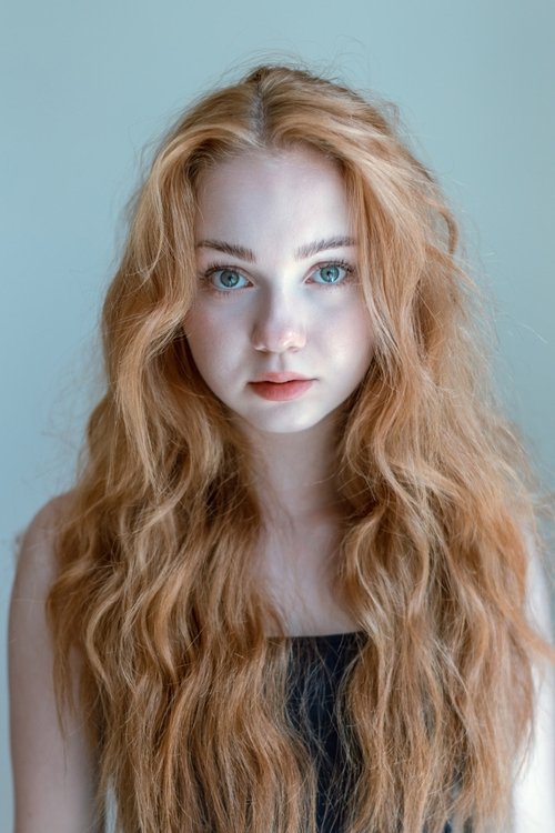 Viktorie Vítová as Monika Hrdličková