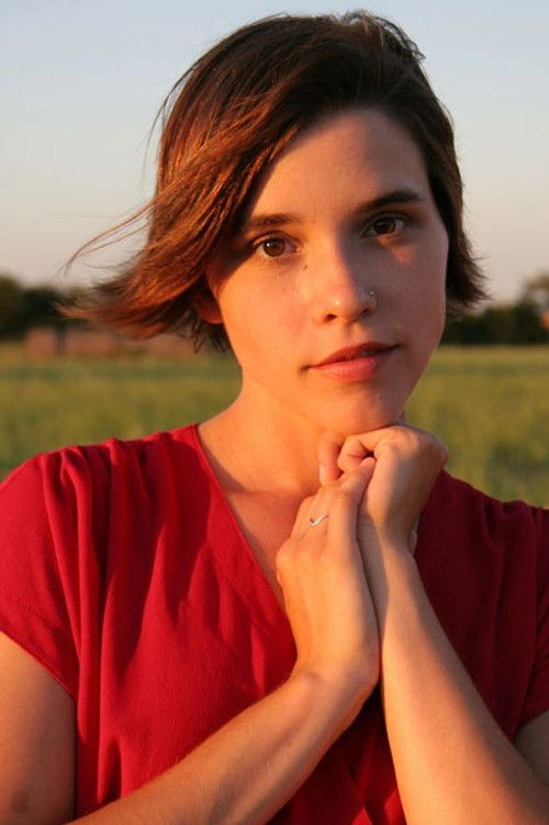 Dana Falconberry as Faye's Sister