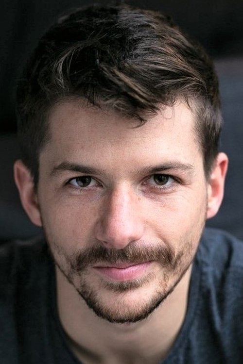 Robin Barde as Benjamin