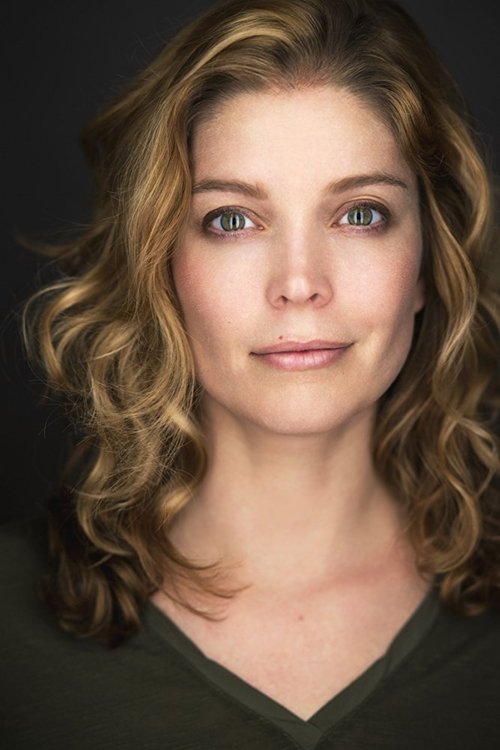 Johanna Putnam as Linda Stone