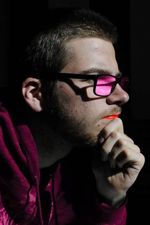 Diogo Almeida as Rui Pedro / Zombie #1