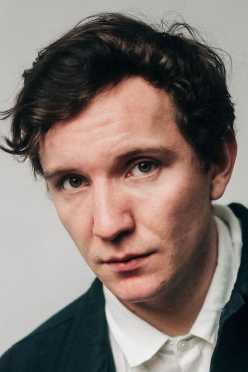 Leonard Carow as Michael