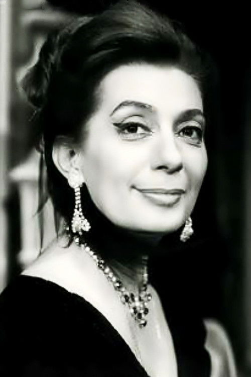 Eleni Hatziargyri as