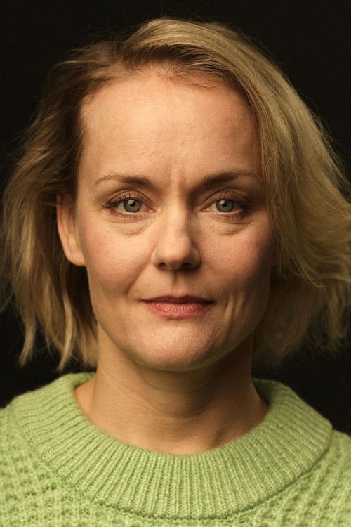 Mari Götesdotter as 