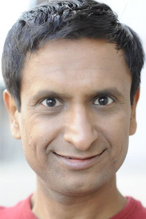 Shobhit Agarwal as Store Clerk