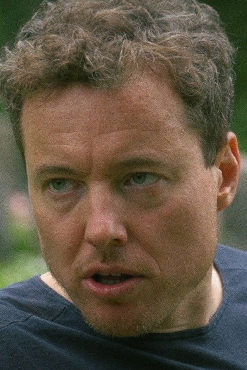Kristian Moe as Murray