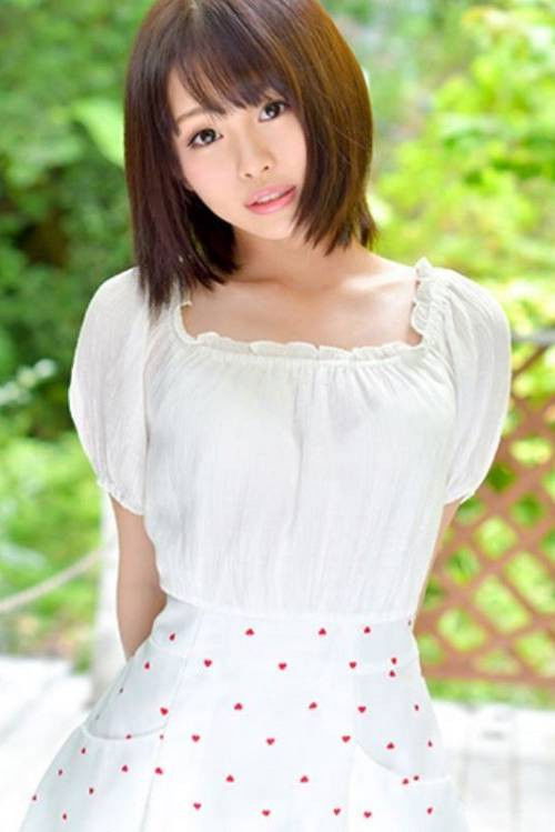 Sakino Oto as 演员