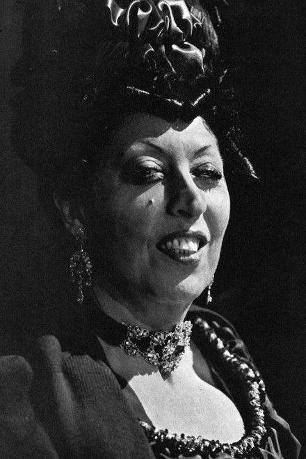 Barbara Herrera as Margareth M.