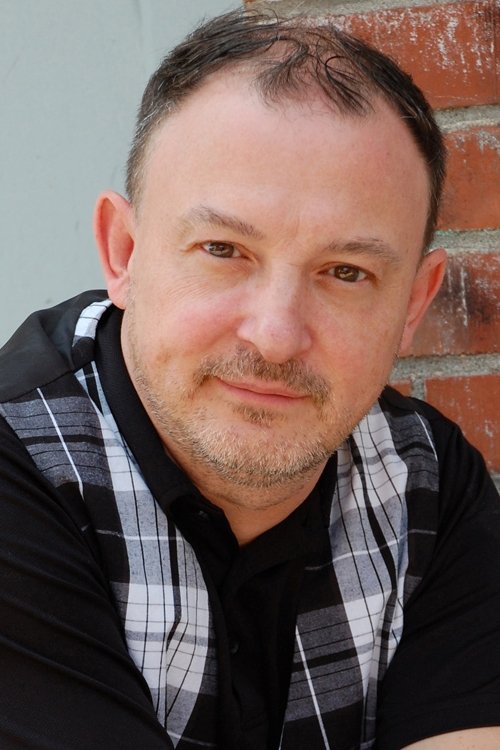 Sylvain Pesant as L'entraîneur