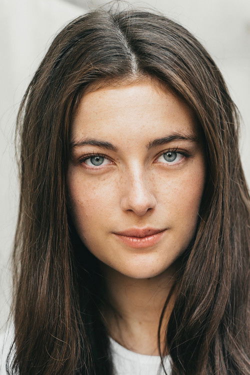 Millie Brady as Eliza Huntley