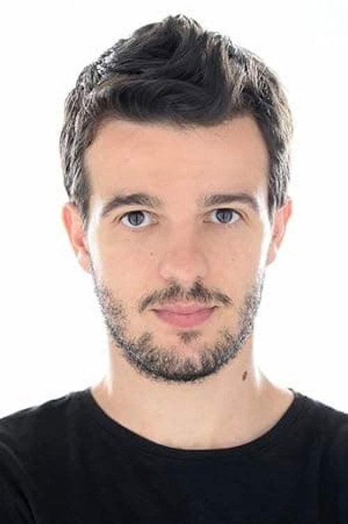 Stavros Yagoulis as Loukas