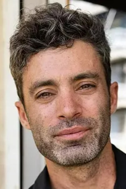 Matthew Cassel as Himself (Reporter)