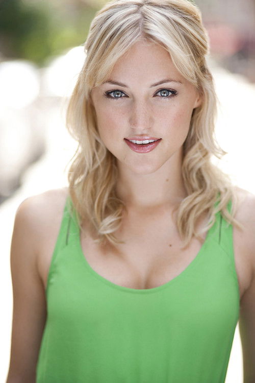 Sophie Faulkenberry as Ashley